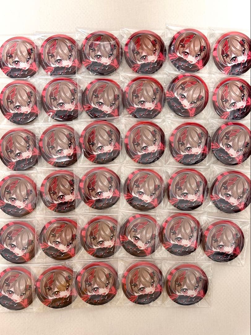 暇72 缶バッジ 35個