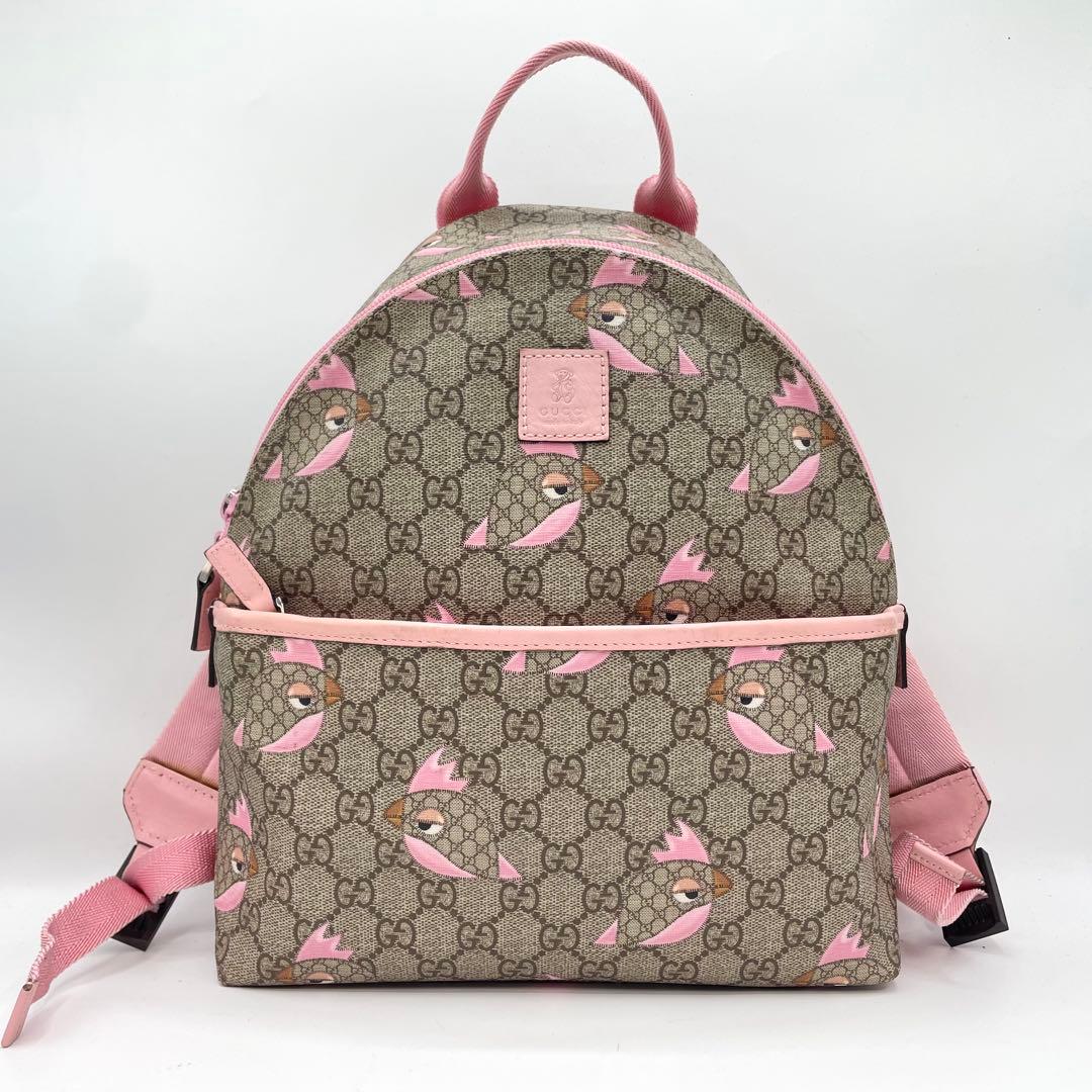 グッチ リュック　チルドレンズ パパガッロ オウム レザー　ピンク　柄
