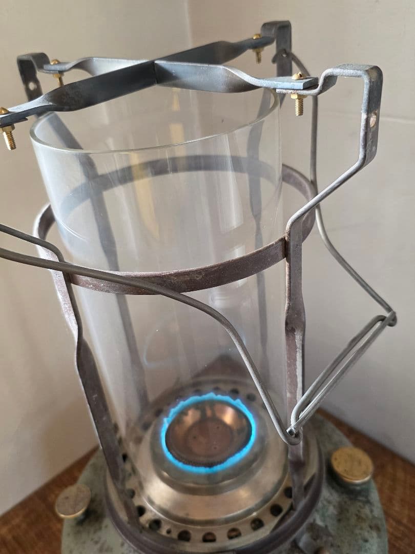 n*u様 激レア 8型 アラジンストーブ ビンテージストーブ 捻りフレーム