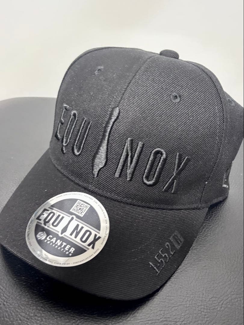 イクイノックス　キャップ　帽子　天皇賞　優勝記念　競馬　新品 JRA