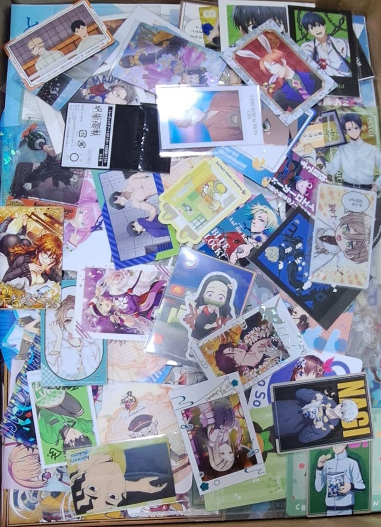 B*i様 紙類 アニメ ゲーム まとめ売り 大量 ノンジャンル - メルカリ
