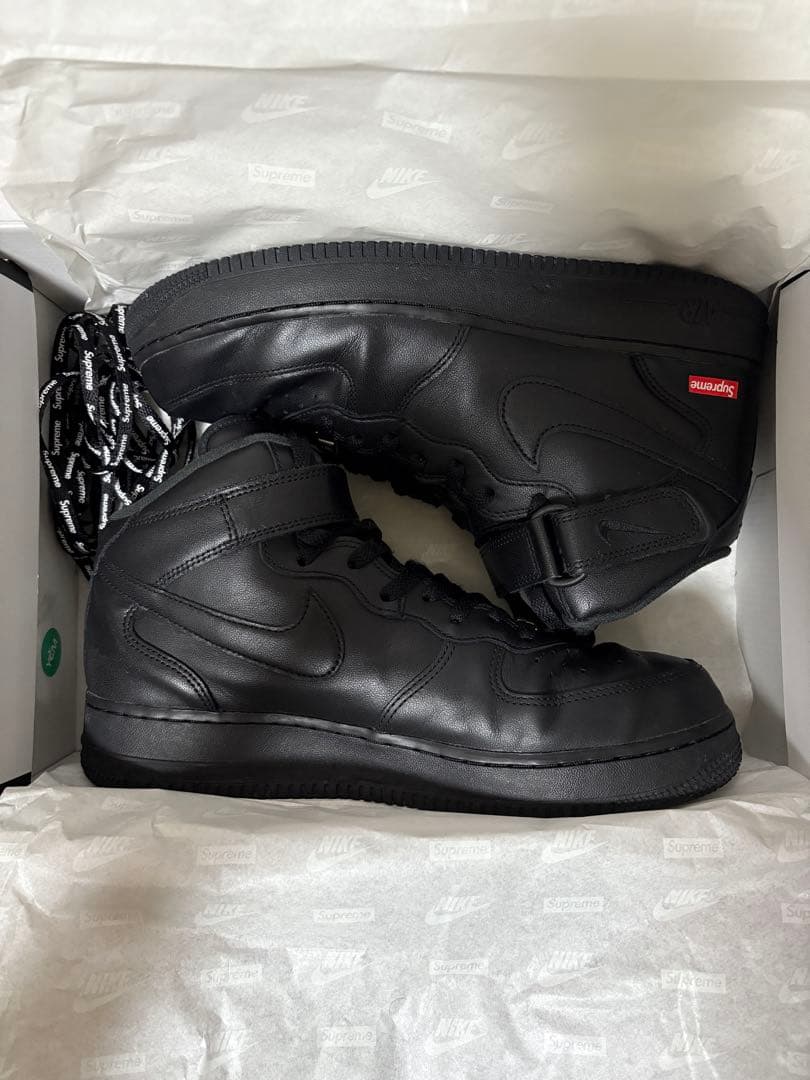 ナイキ　エアフォース1 シュプリーム　スニーカー　ハイカット