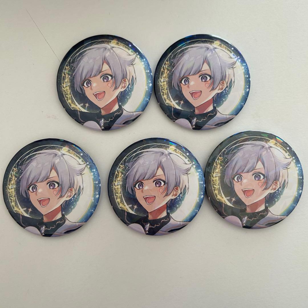 いれいす 缶バッジ 初兎 星フェア - メルカリ