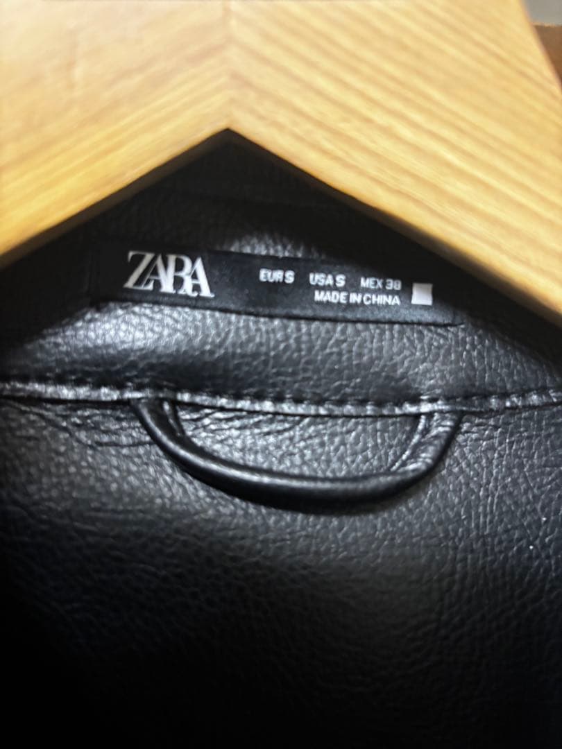 が*ん様 未使用タグ付 ZARA レザーライダースジャケット S SACAI ブ