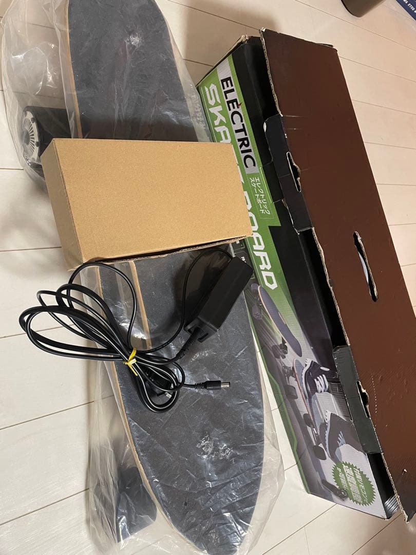 エレクトリックスケートボード　電動スケートボード