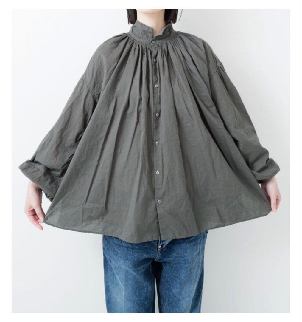 ネジ  Veritecoeur アンティークブラウス