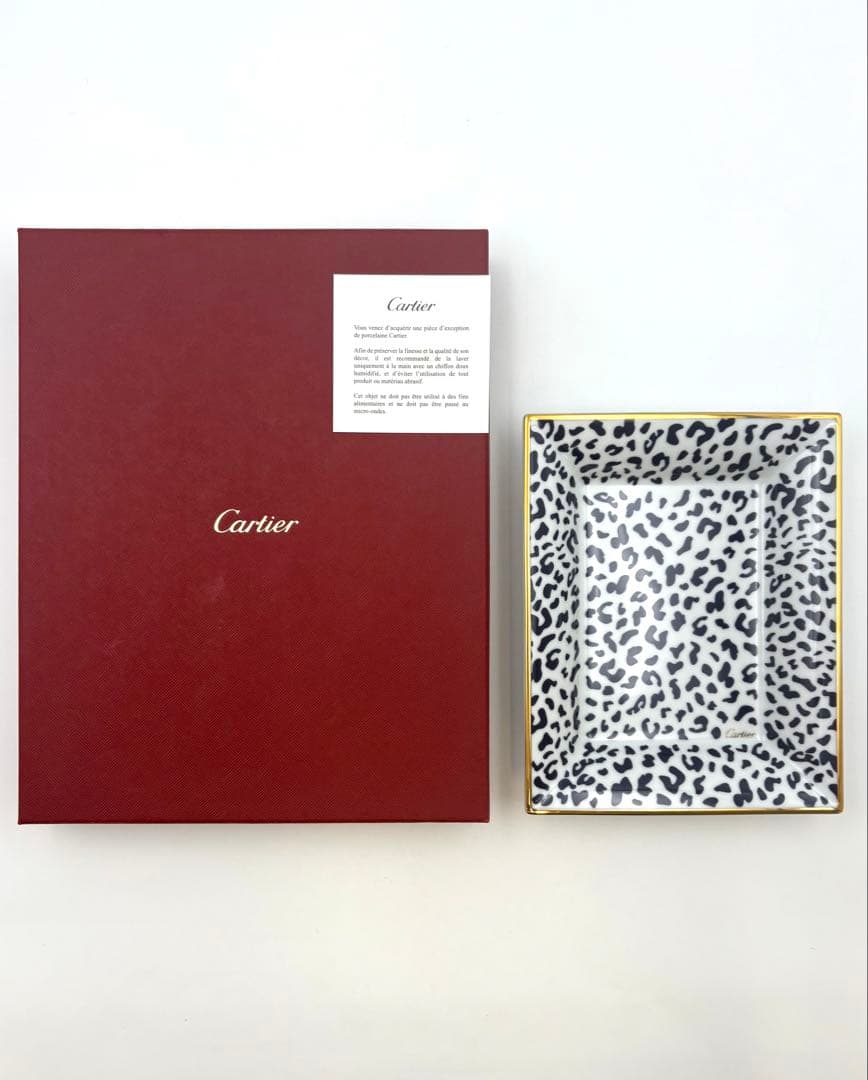 未使用保管品　【非売品】カルティエ　トリンケットトレー　小物入れ プレート箱付き
