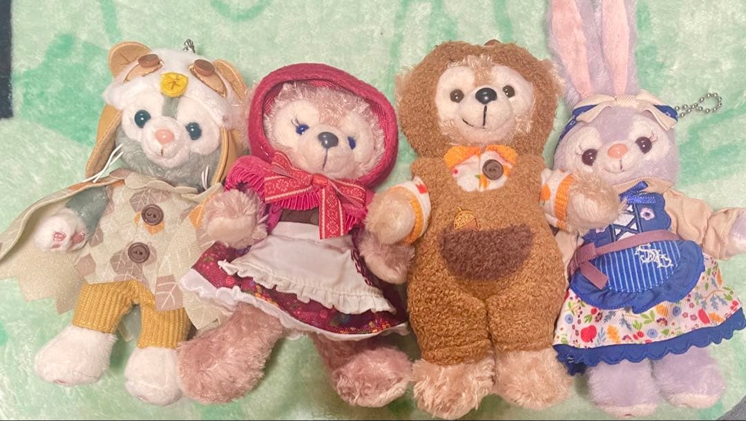 ダッフィー&フレンズ　秋のぼうけん　ぬいばセット 食べ物を抱えた「ダッフィー&フレンズ」！東京ディズニーシー