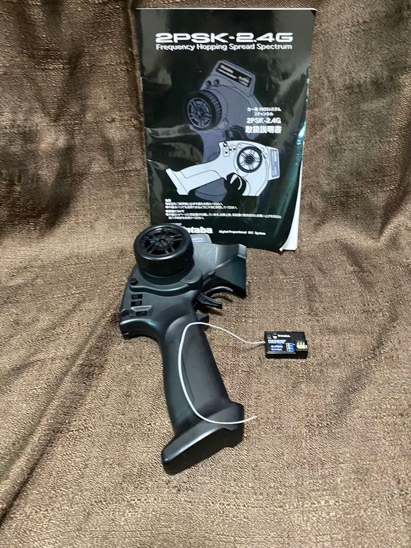 フタバ　2PSK-2.4g R202GF 送受信器　レシーバー　値下げ交渉不可