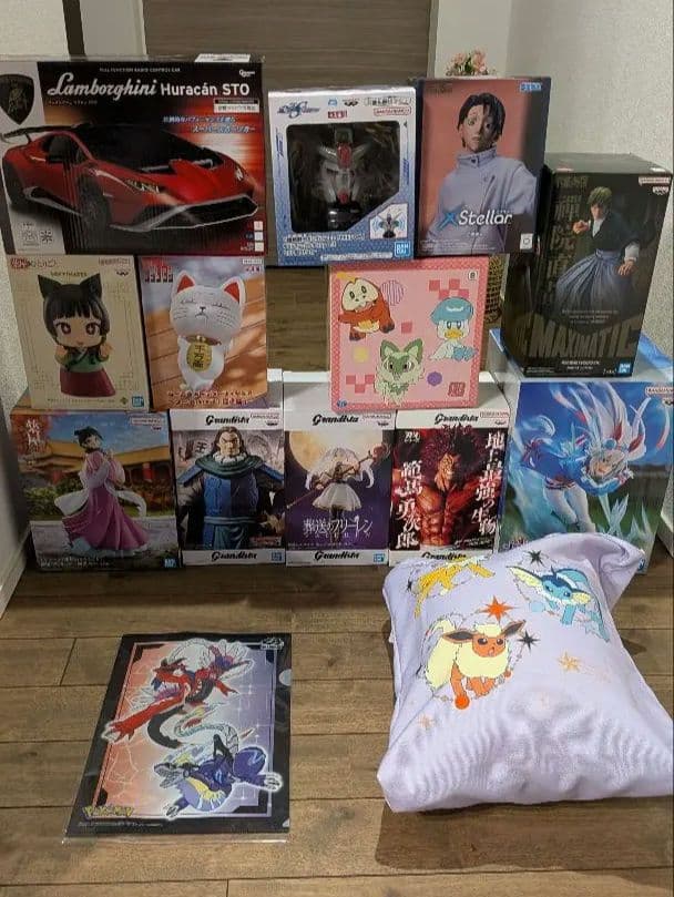 アミューズメントの景品　フィギュア　トートバッグ