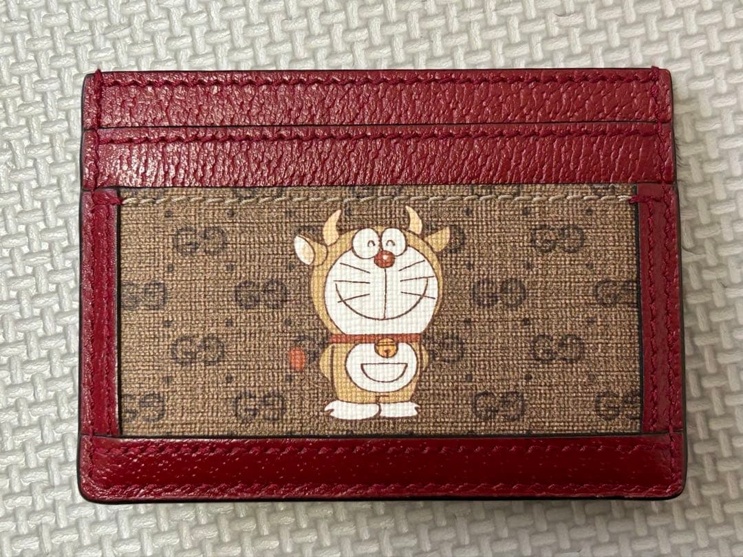 GUCCI グッチ ドラえもん うしえもん カードケース 名刺入れ - メルカリ