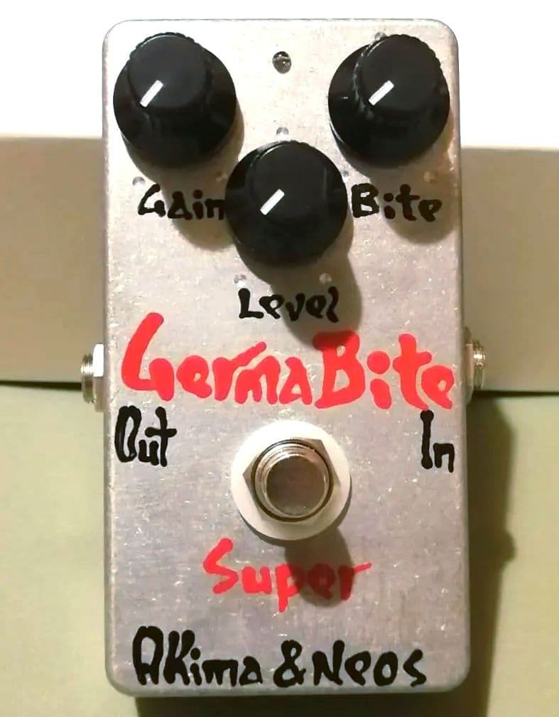 【新品】Akima & Neos Germa Bite Super (Fuzz)