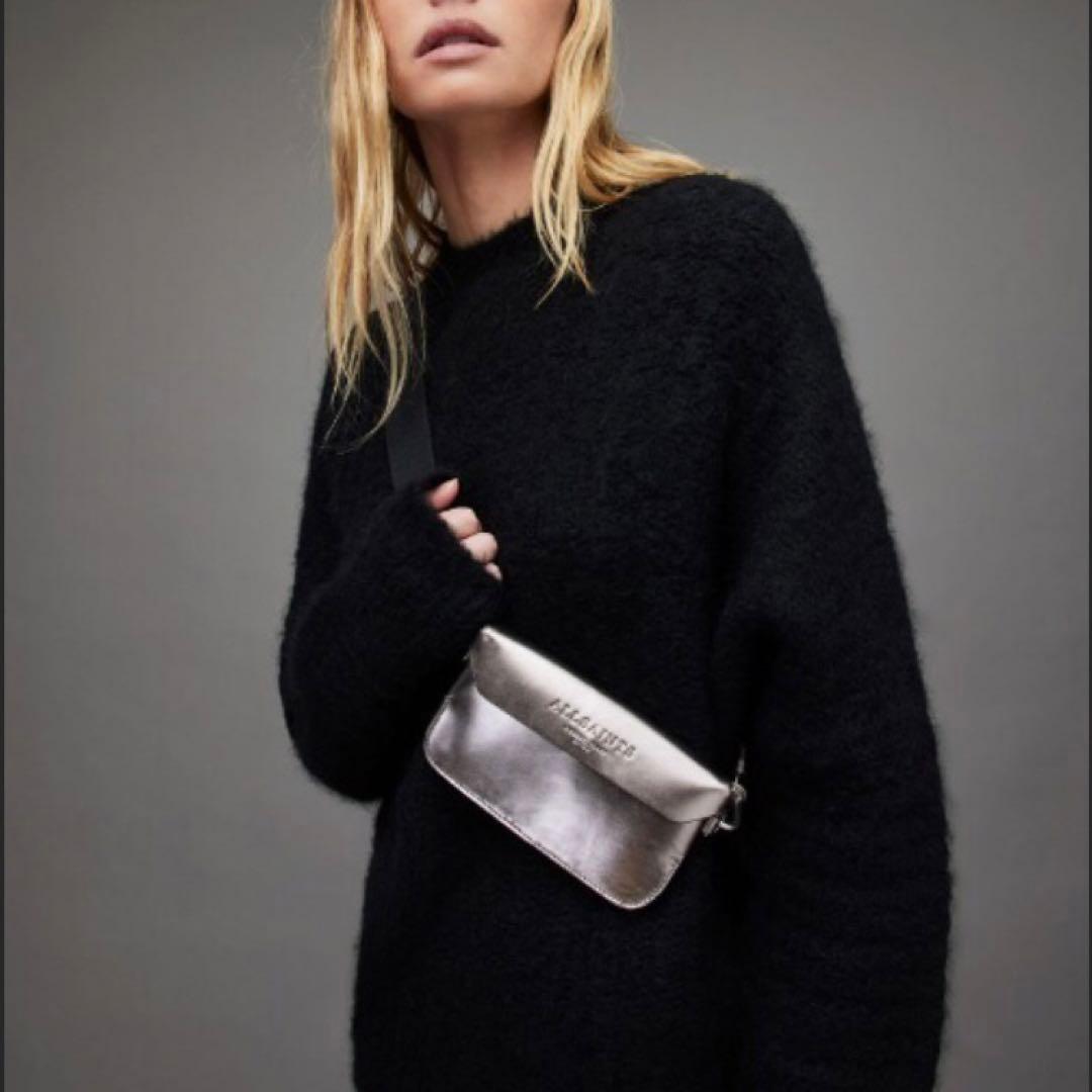 ショルダーバッグ バッグ レザー クロスボディ