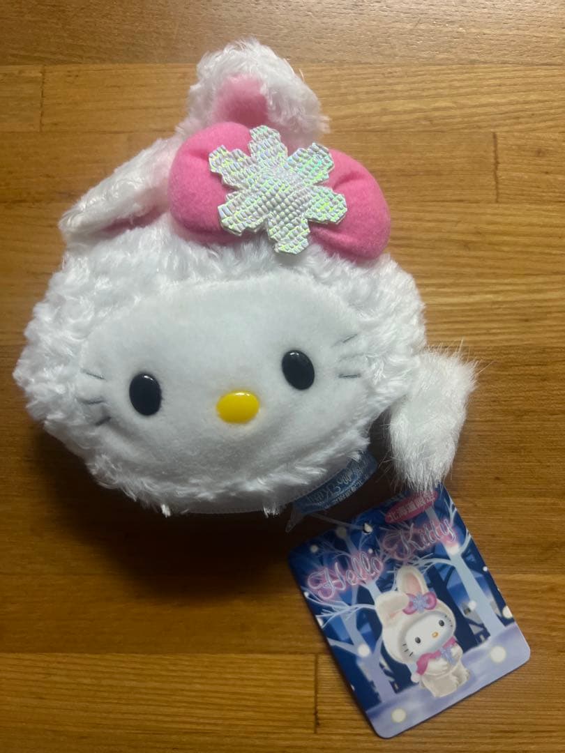 ハローキティ　北海道限定　雪うさぎ　パース