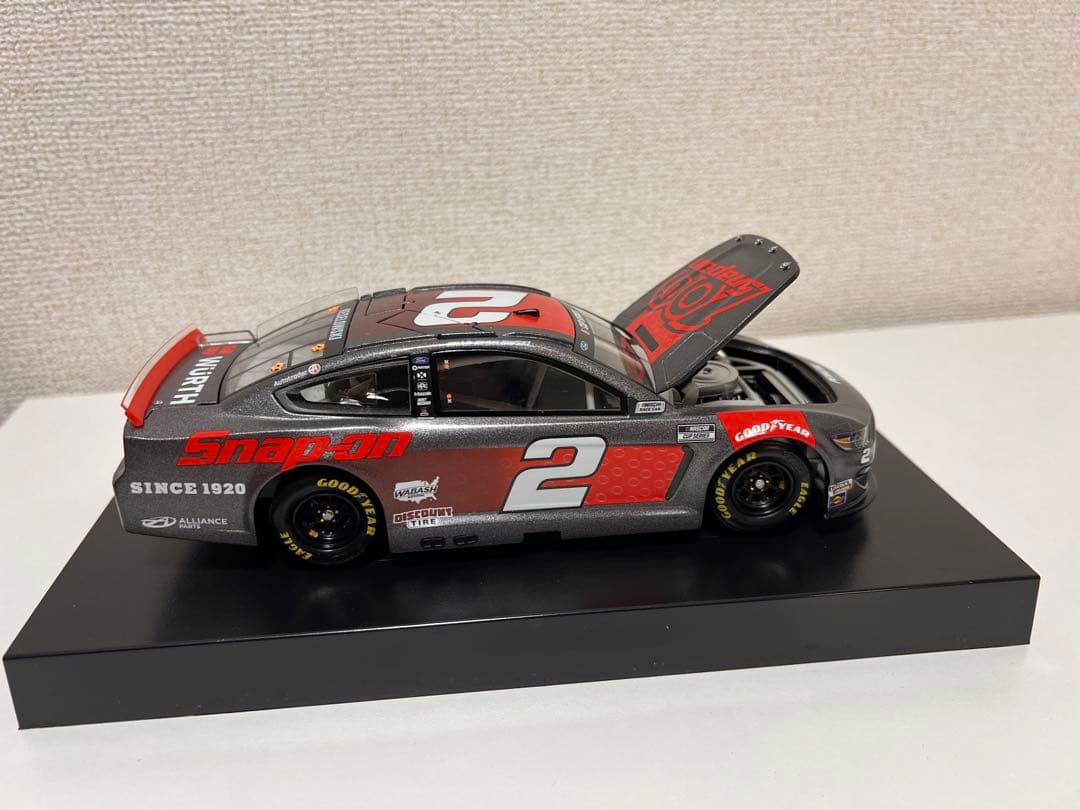 スナップオン 100周年限定 マスタング ミニカー 1/24 新品未使用