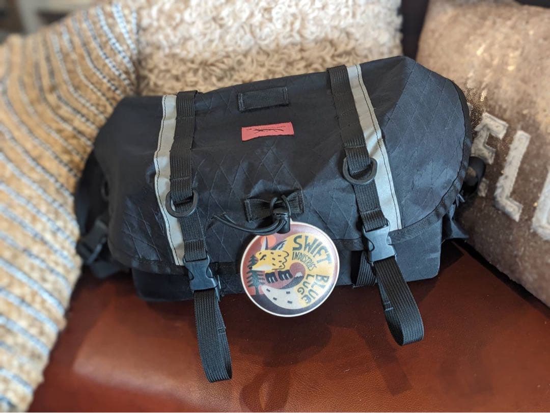 アクセサリー SWIFT INDUSTRIESzeitgeist pack