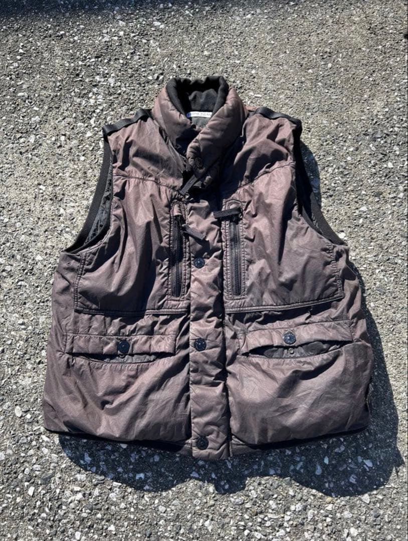 希少 ヴィンテージ ストーンアイランド 97aw ダウンベスト 中古・古着通販】STONE ISLAND (ストーンアイランド) ナイロン ラソ TC