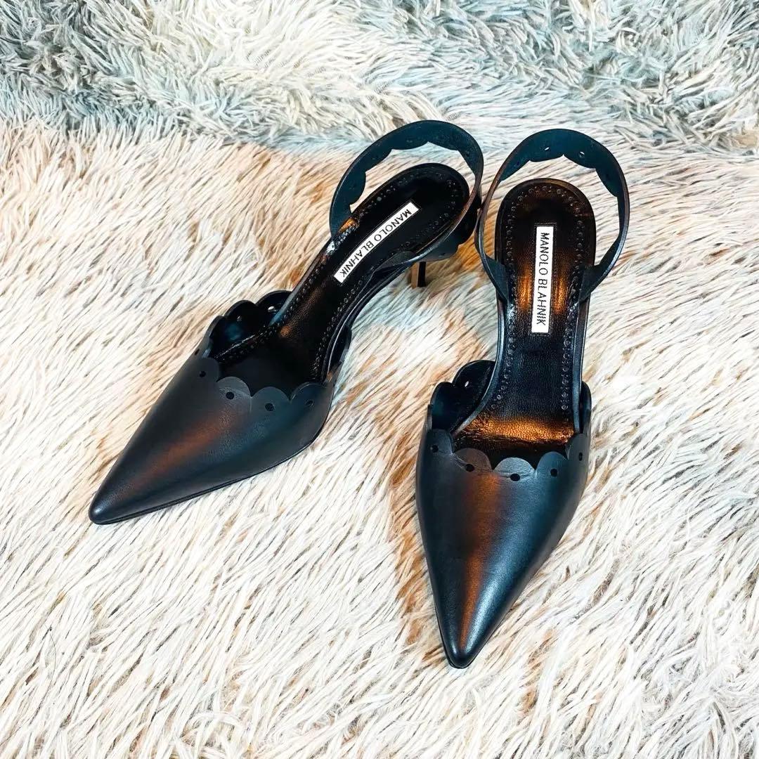 【美品】MANOLO BLAHNIK NIKOSLI スカラップ サンダル 37