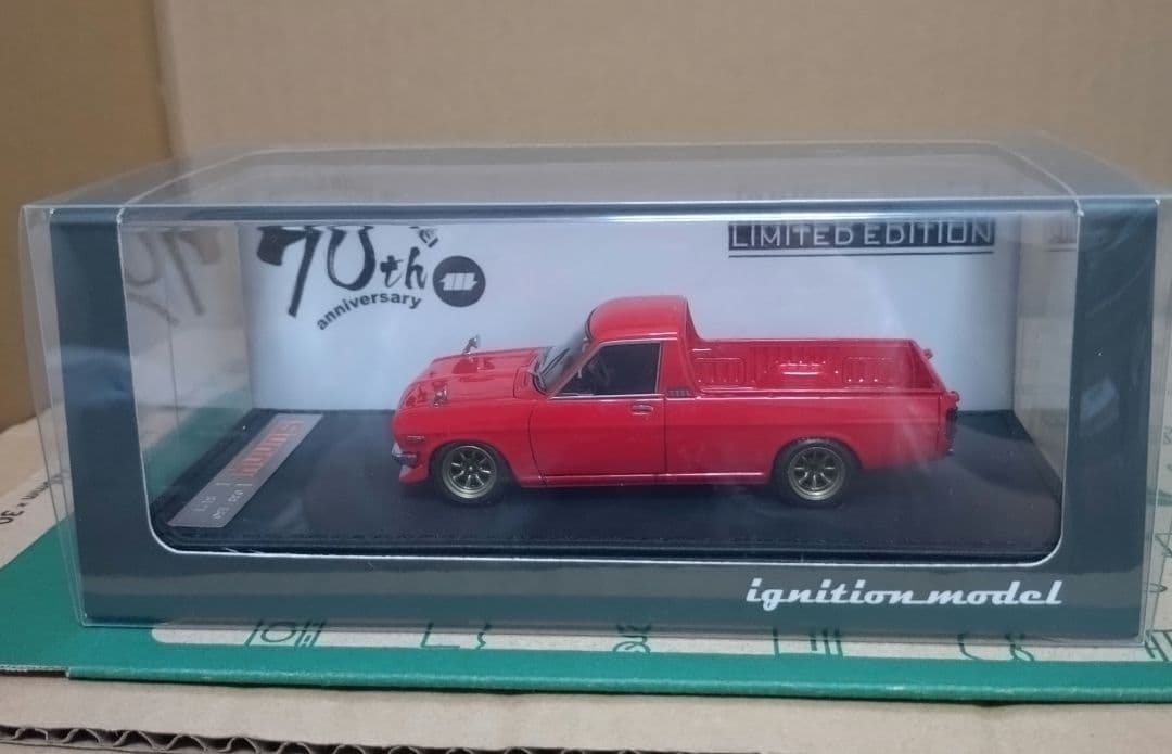 イグニッションモデル 日産 サニートラック 1/43