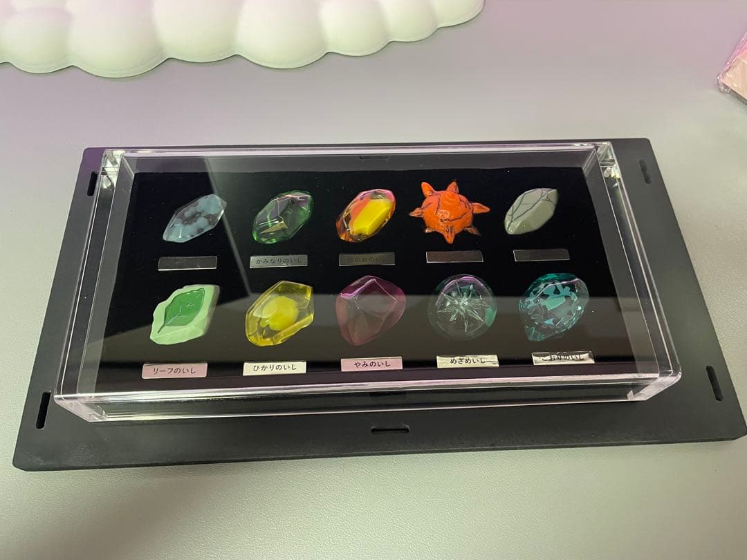 ポケモン 進化の石 ミニ標本 - メルカリ