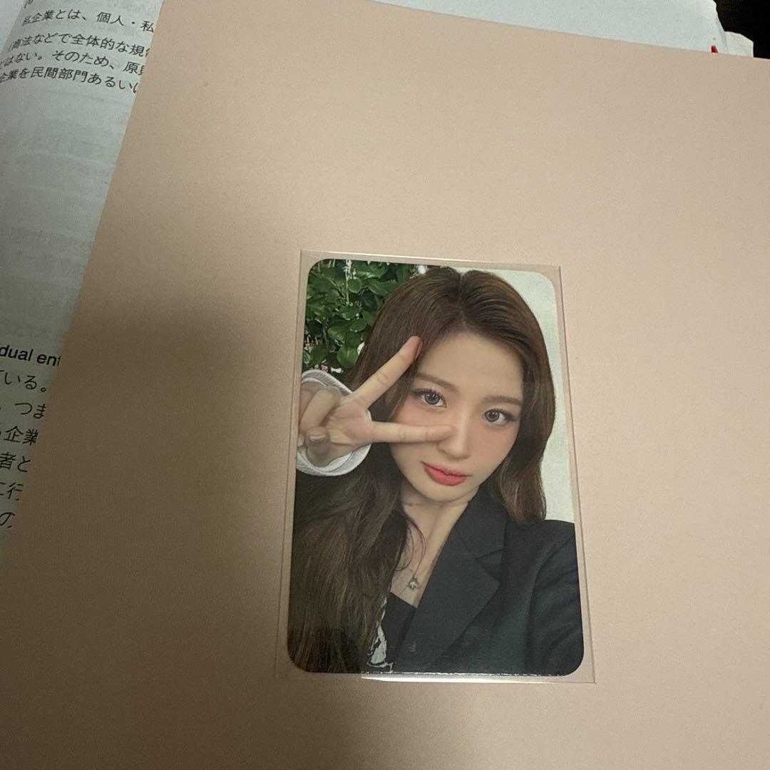 NMIXX ソリュン 特典トレカ - メルカリ