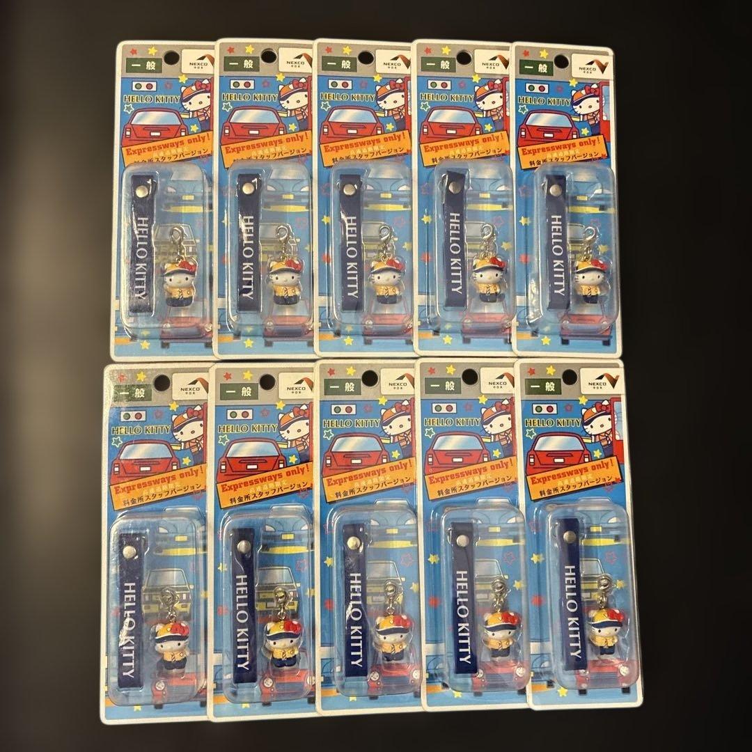 17メルカリ祭NEXCOHELLO KITTY ストラップ 1０個