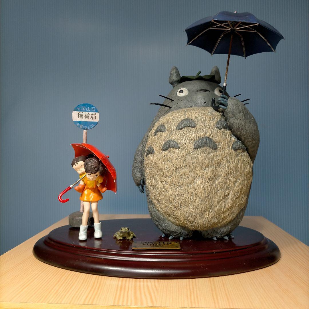 l*i様 となりのトトロ（ バス停トトロ） フィギュア - メルカリ