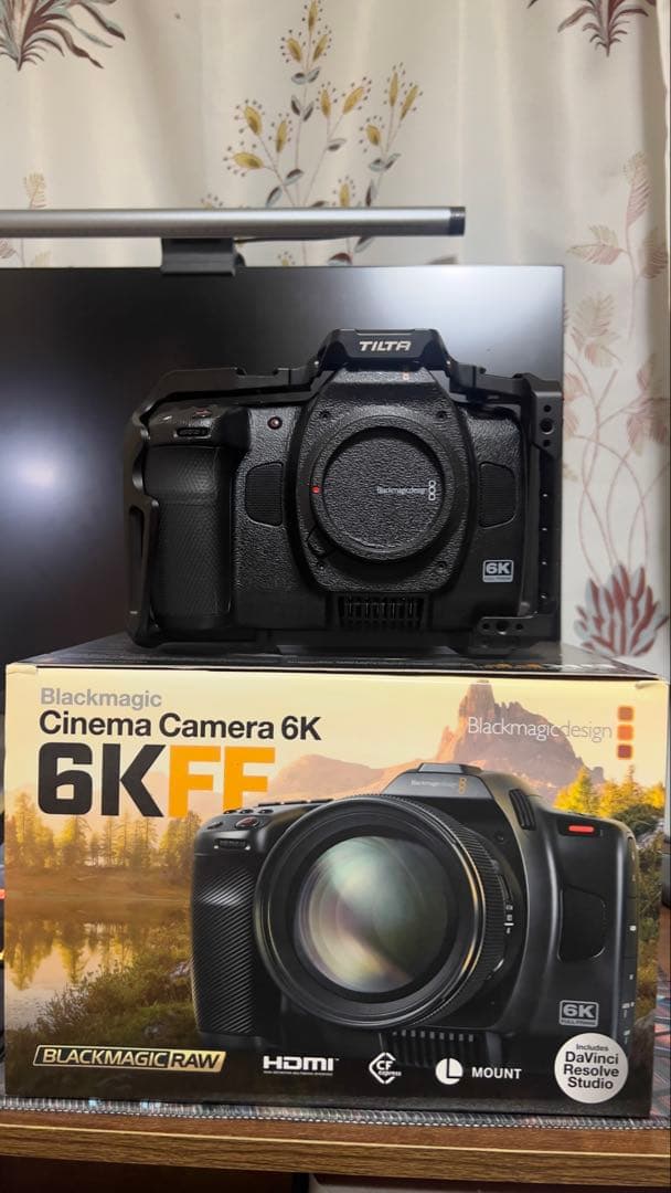 Blackmagic Cinema Camera 6K FF 本体