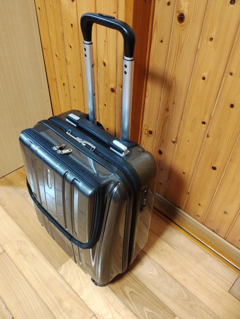 [ワールドトラベラー] スーツケース ACE製 32L 機内持ち込み可