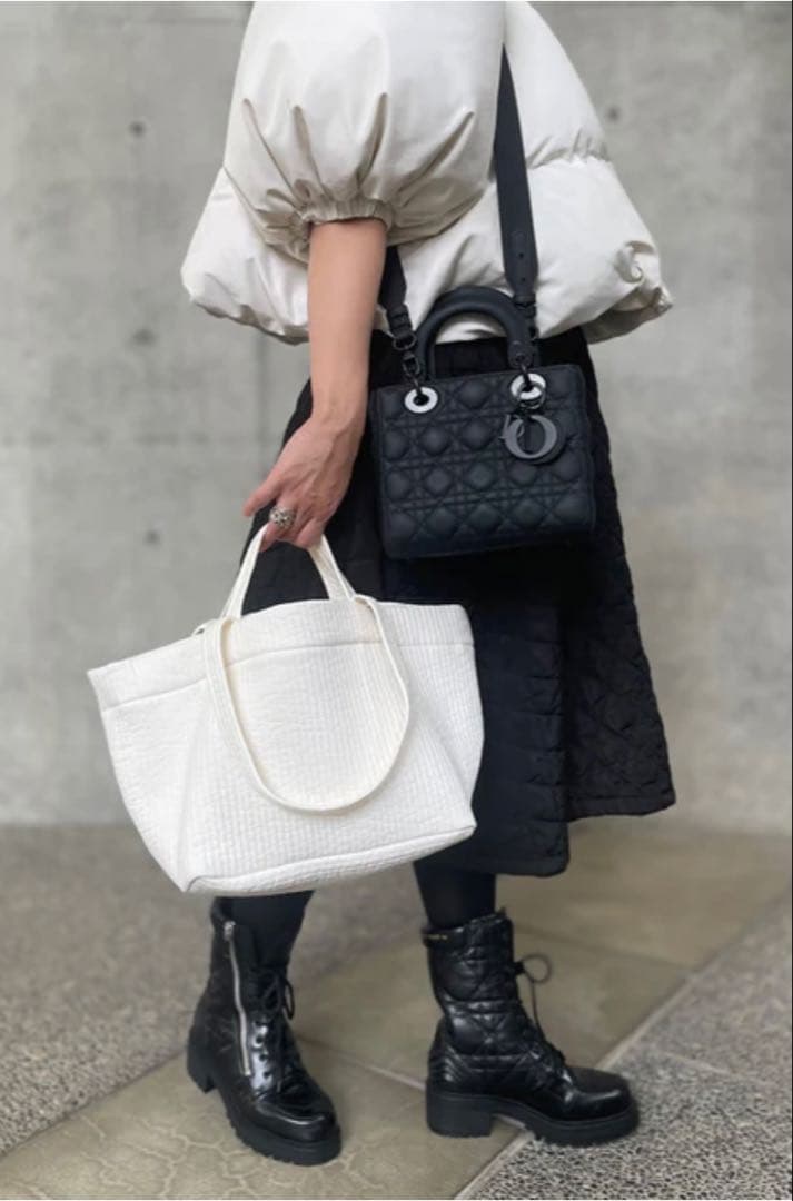 美品 ピオヌンナル GARDEN ガーデン アイボリー ホワイト 完売 - メルカリ