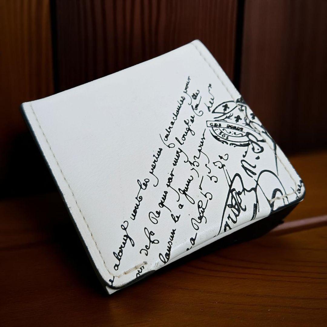 ベルルッティ カリグラフィ レザー ケース 小銭入れ ホワイト