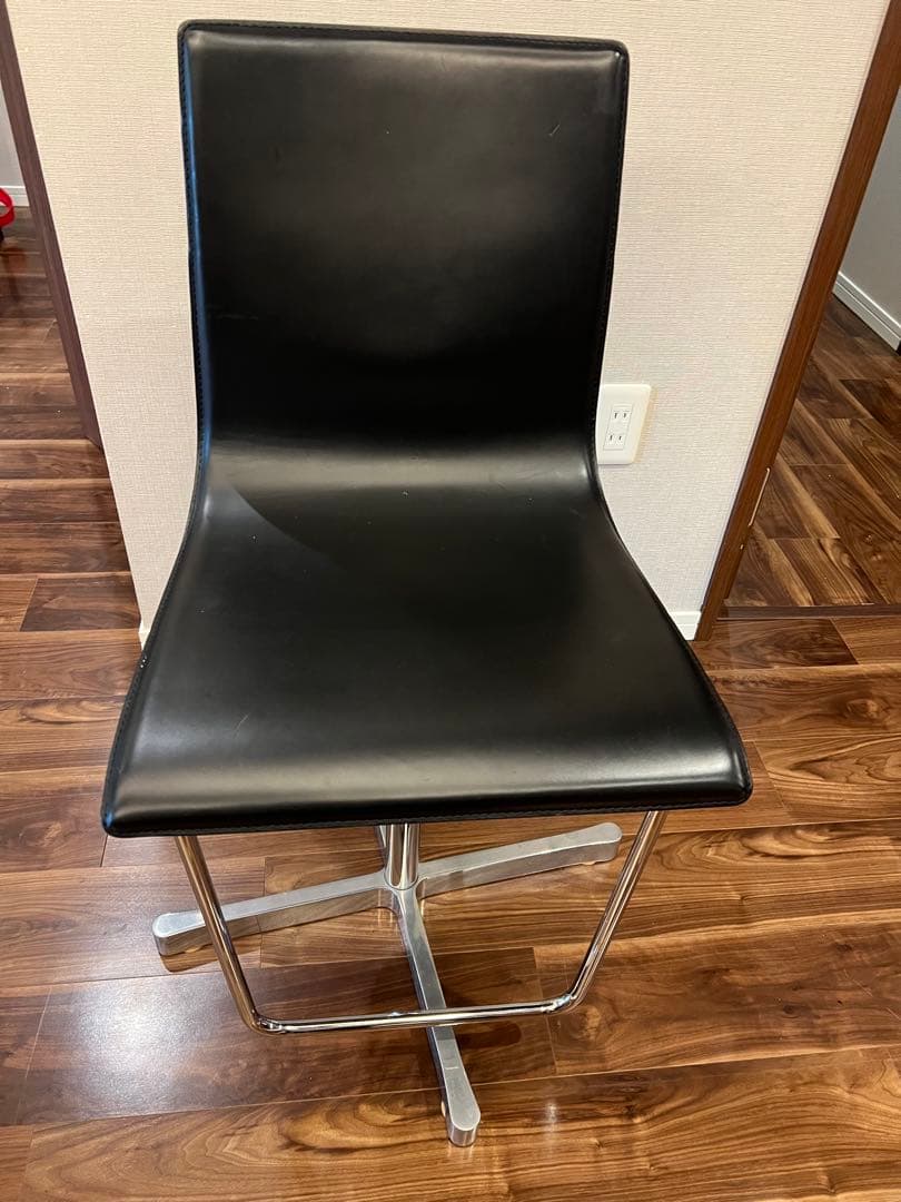 カッシーナ黒いバースツール モダンデザイン