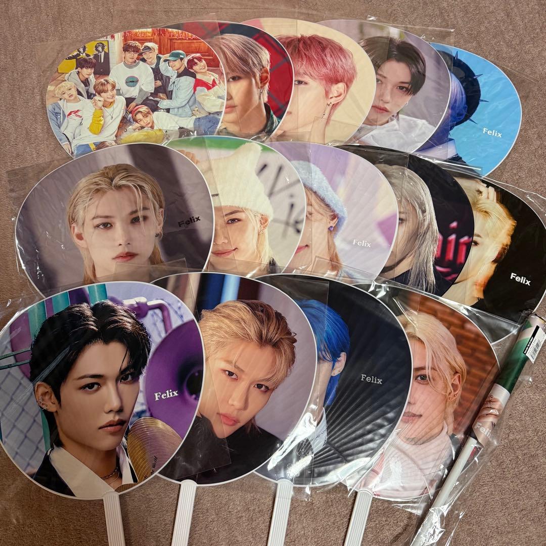 stray kids スキズ フィリックス うちわ フラッグ まとめ売り