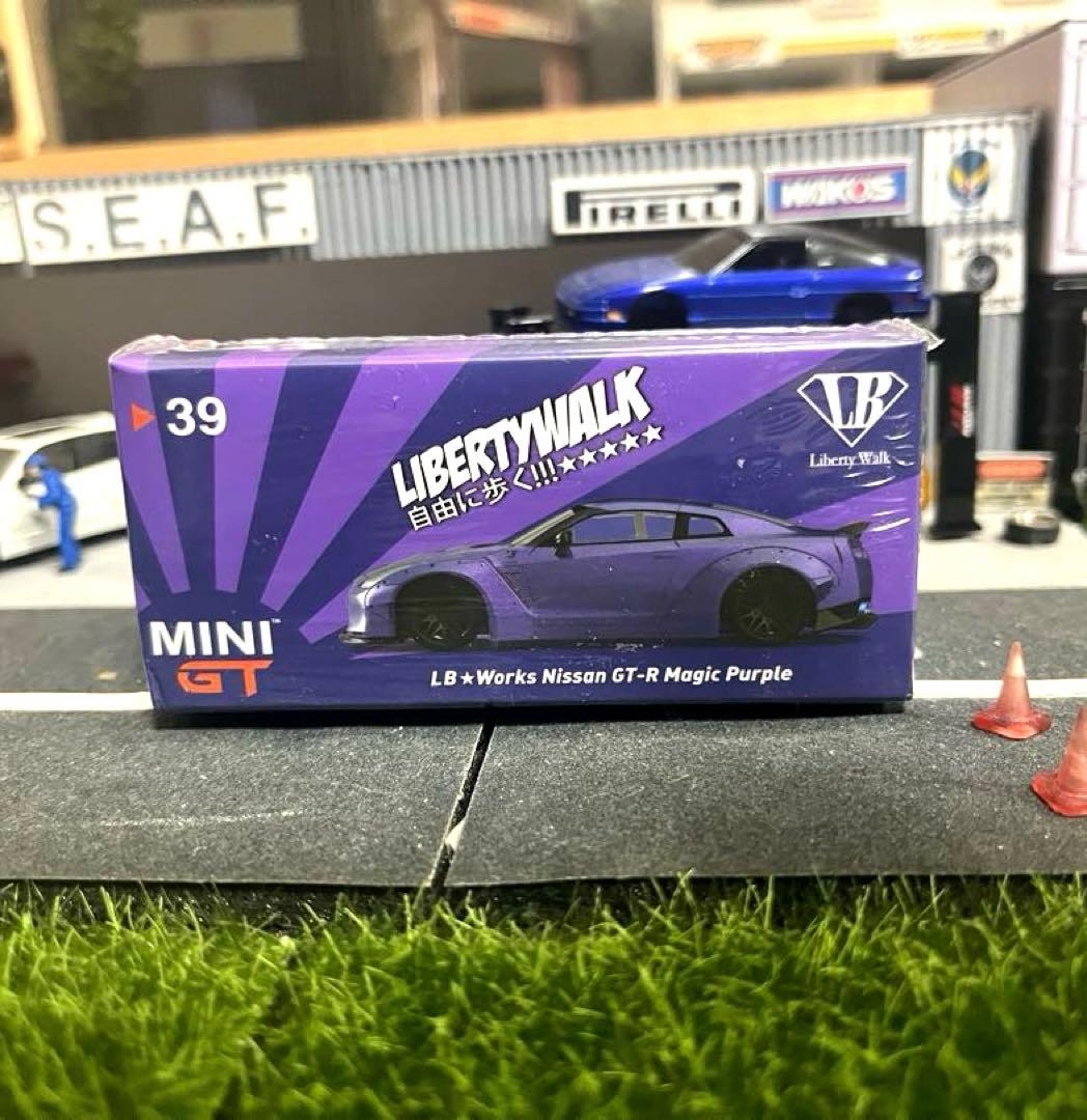 miniGT リバティーウォークLB GTR マジックパープル No.39未開封