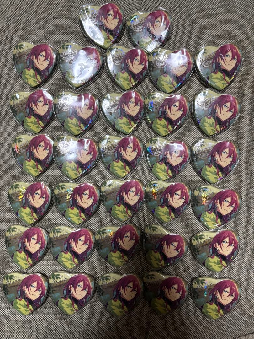 あんスタ 七種茨 中国 ハート缶バッジ - メルカリ