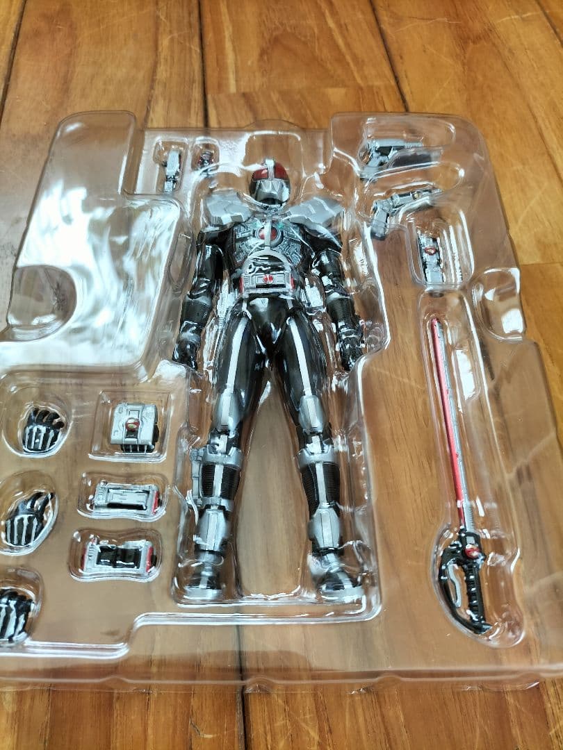 魂ウェブ限定 S.H.Figuarts 仮面ライダーファイズ アクセルフォーム