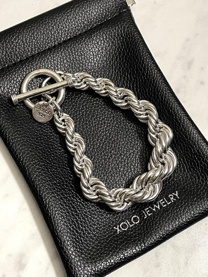 XOLO ブレスレット
