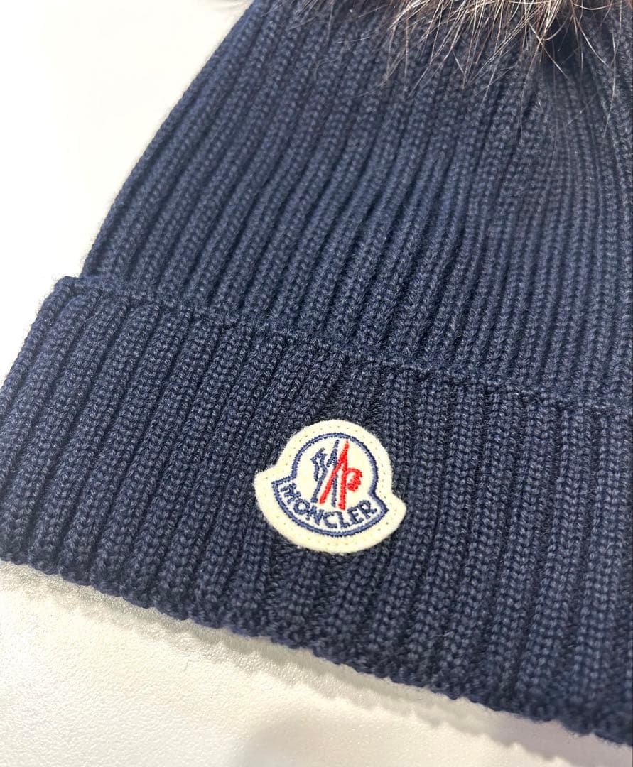 MONCLER ファー付きニット帽 ブラック M キッズ レディース - メルカリ