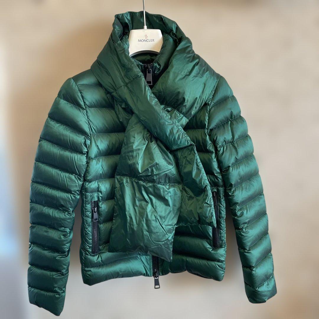 最終SALE！！　JAN MAYEN（ヤンマイエ）マフラー付ダウンジャケット 中古・古着通販】JAN MAYEN (ヤンマイエン) 切替ダウンコート ブラック