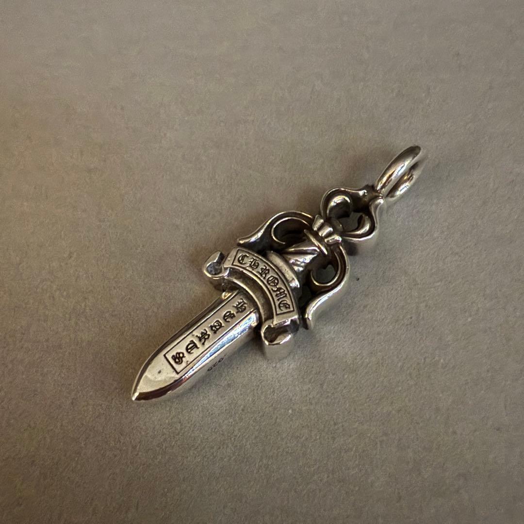 アクセサリー CHROME HEARTS Double Dagger Necklace