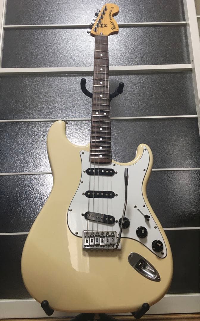FenderJapan ST72【スキャロップ】【リッチー仕様3way】