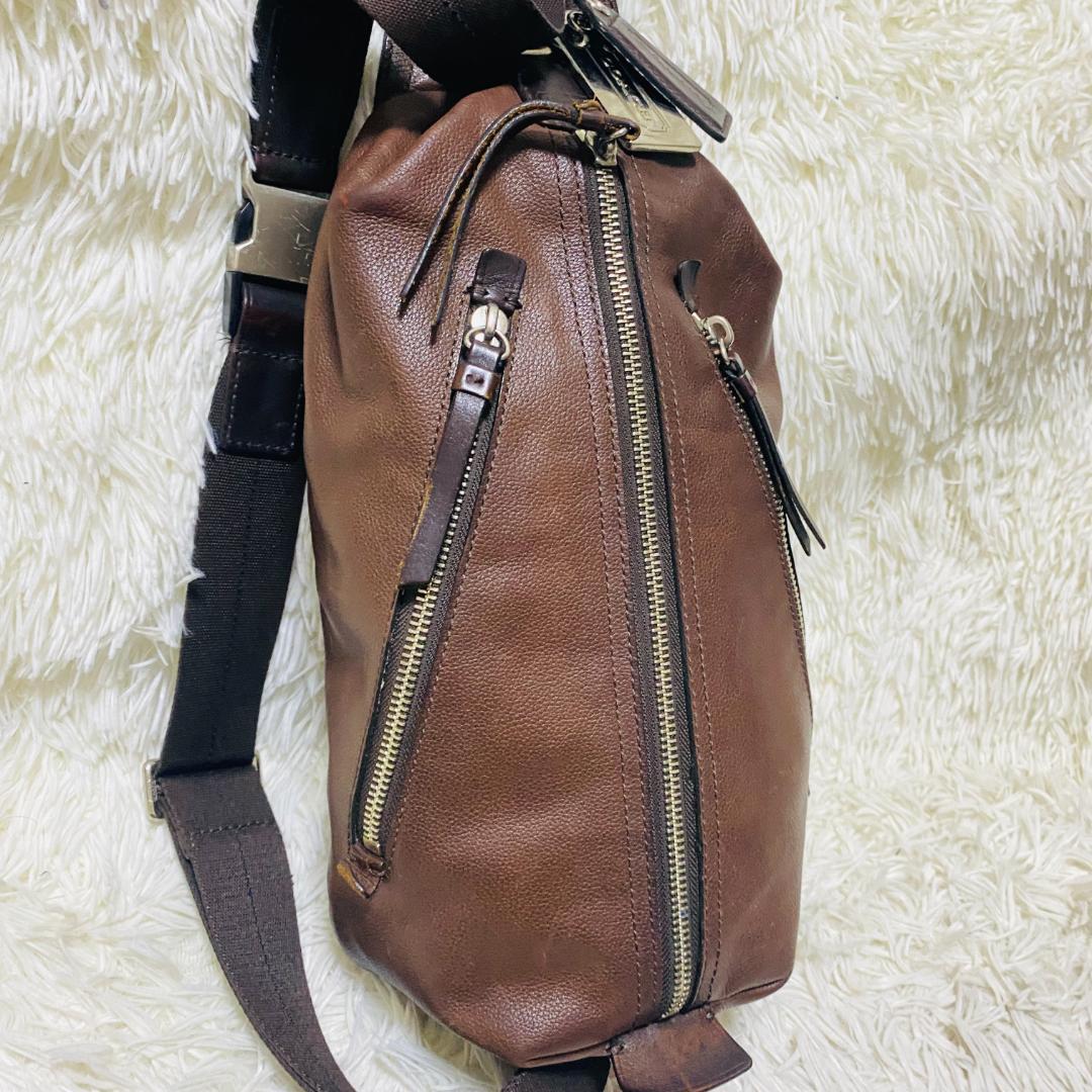 COACH ボディバッグ トンプソン レザー スリングパック 本革 斜め掛け