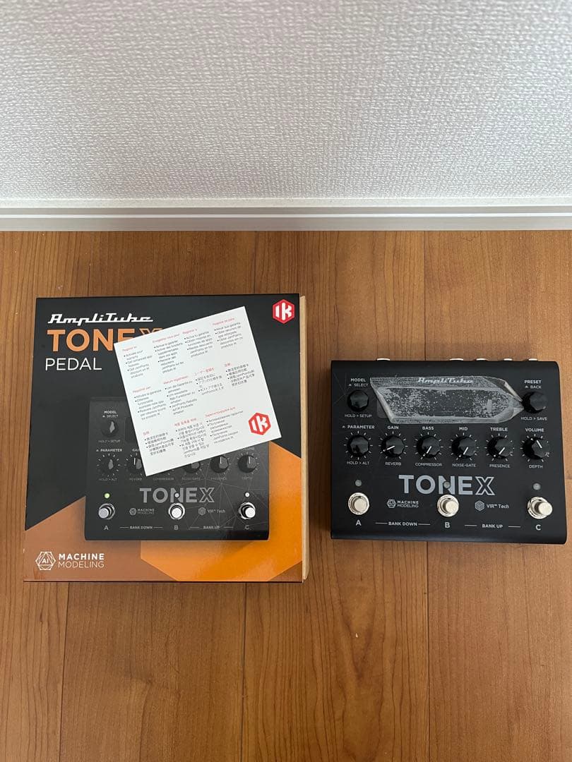 ギター IK Multimedia TONEX Pedal