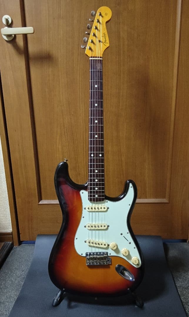 Fender Japan Stratocaster サンバースト