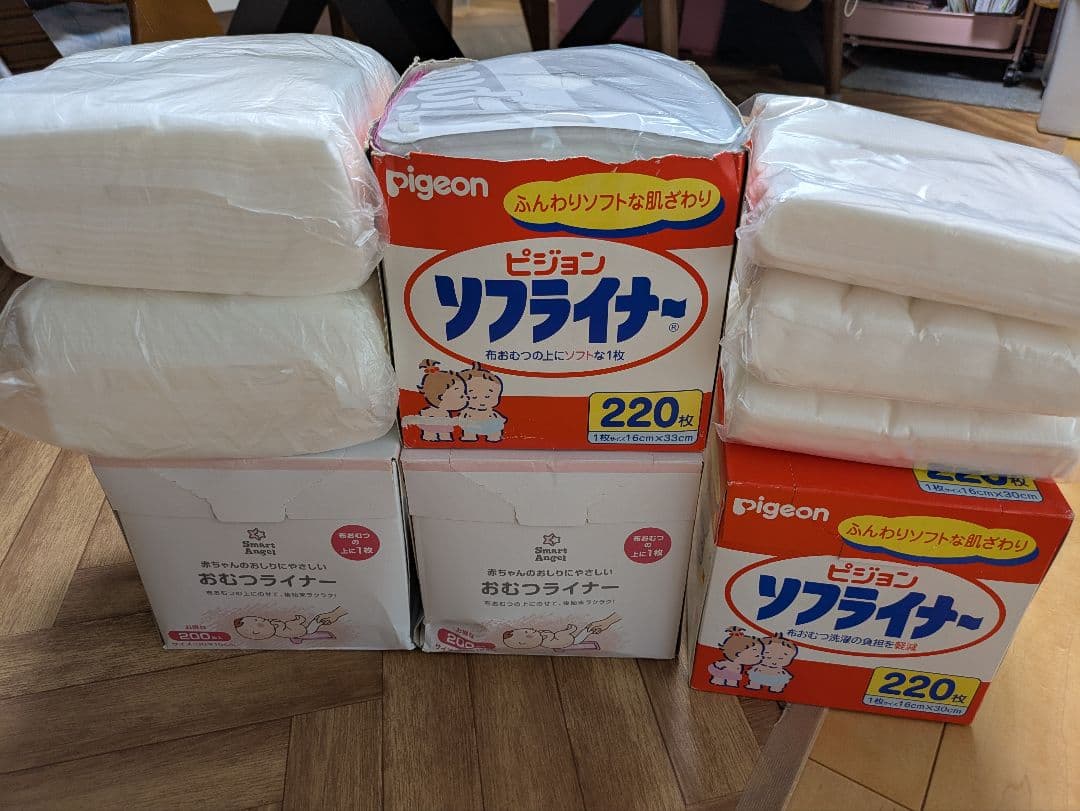 Pigeon ソフライナー 、西松屋おむつライナー6箱くらい - メルカリ