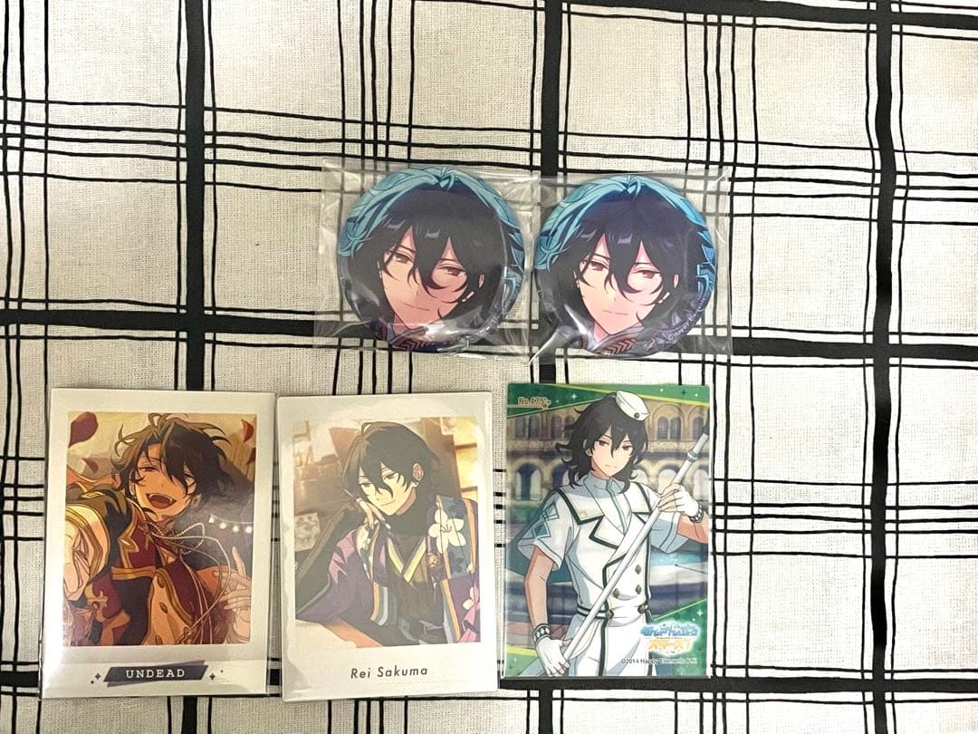 SHUFFLE缶バッジ Idol ぱしゃこれ P.A.shots!! 朔間零 - メルカリ