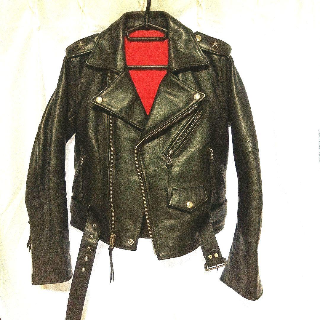 レッドムーンのワンスタータブルライダースジャケット。ワンスター、バックル純銀。