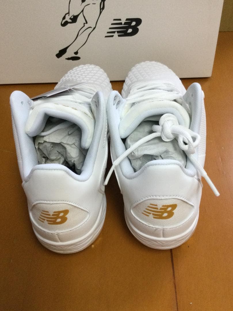 新品未使用品 大谷翔平 シグネチャー ニューバランス スパイク 27.5CM