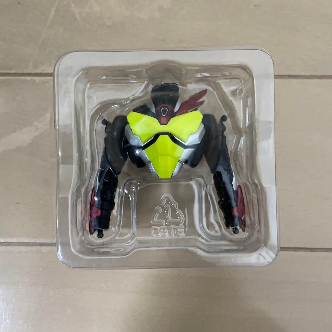 エラー】S.H.Figuarts 仮面ライダーゼロツー 初期不良交換前胸部