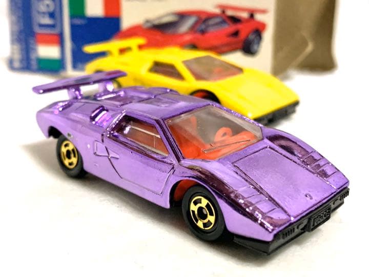 青箱トミカランボルギーニLP500S 二台セット紫メッキ&黄色